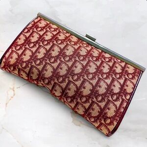 Christian Dior Bordeaux Trotter Kiss Lock Clutch